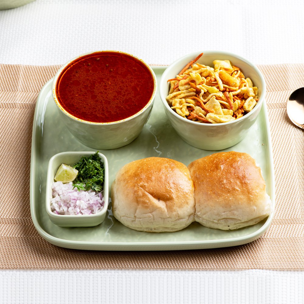 Misal Gravy (Pack of 1.5 kg)